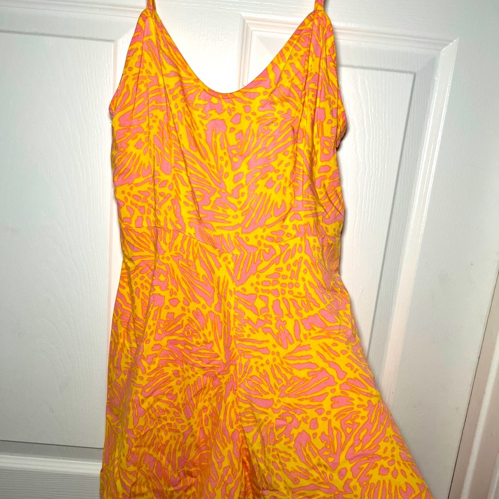 🌸 Yellow & Coral Pink Romper – Size 2 Petite 🌼